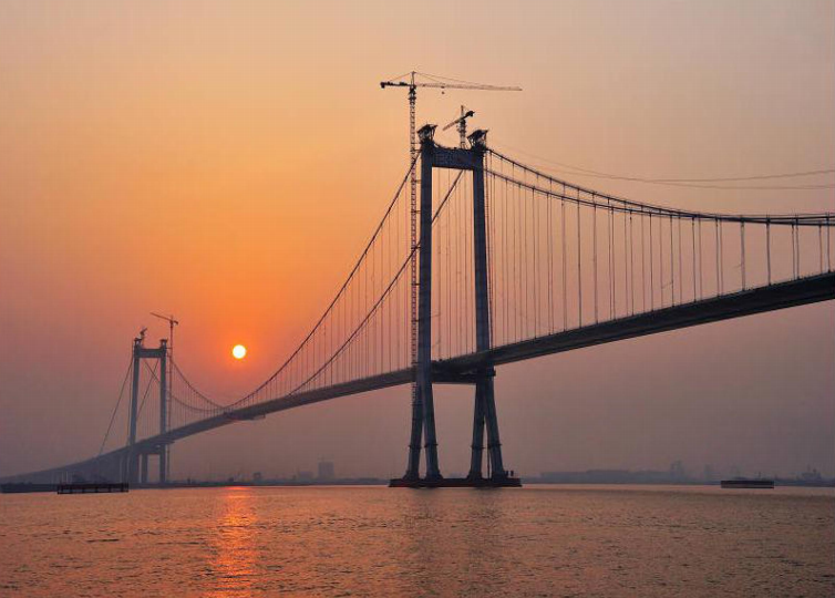 泰州长江大桥案例